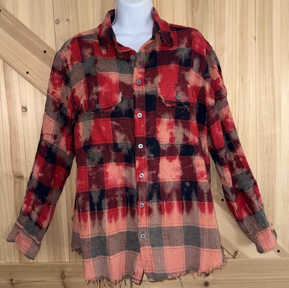 Gypsy Junkies Distressed Thrashed Red Black Flannel Shirt Shacket Grunge Top M